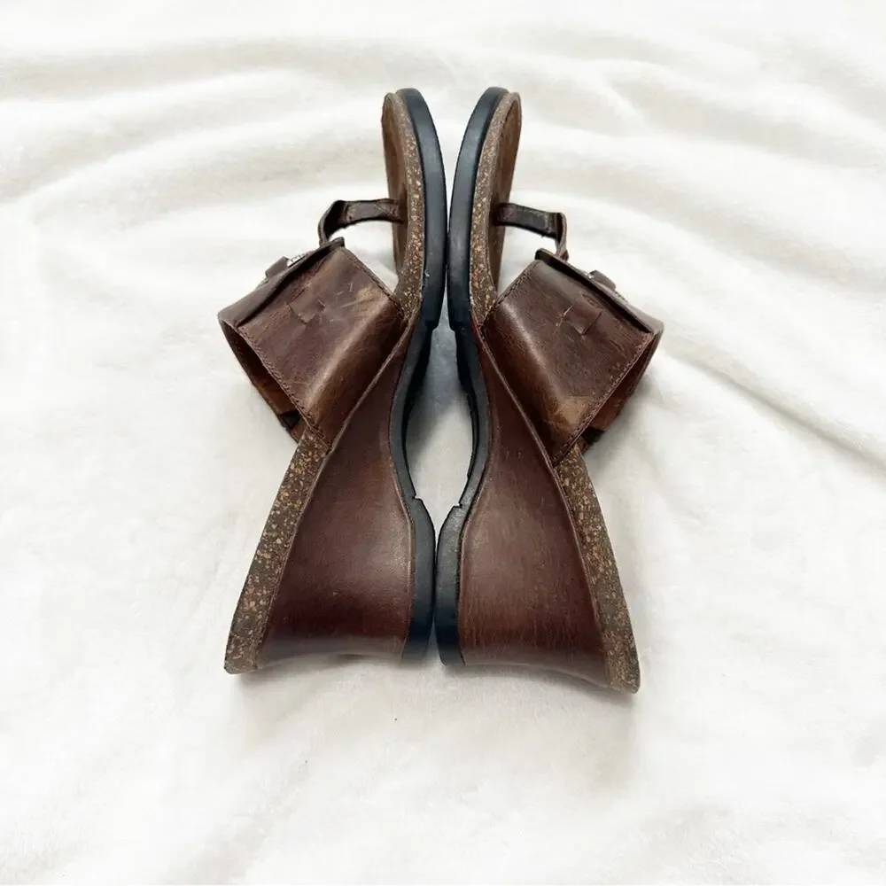 Ariat Brown Leather Sandals t strap with Silver Accent size 9 wedge cowgirl